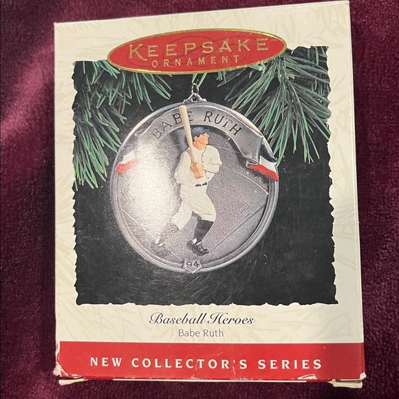 Hallmark Keepsake Ornament. Baseball Heroes. Babe Ruth. 1994. QX5323. - Picture 2 of 3